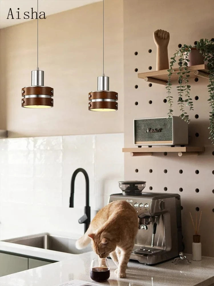 Applique murale en noyer de style médiéval français | Marco Lucetti