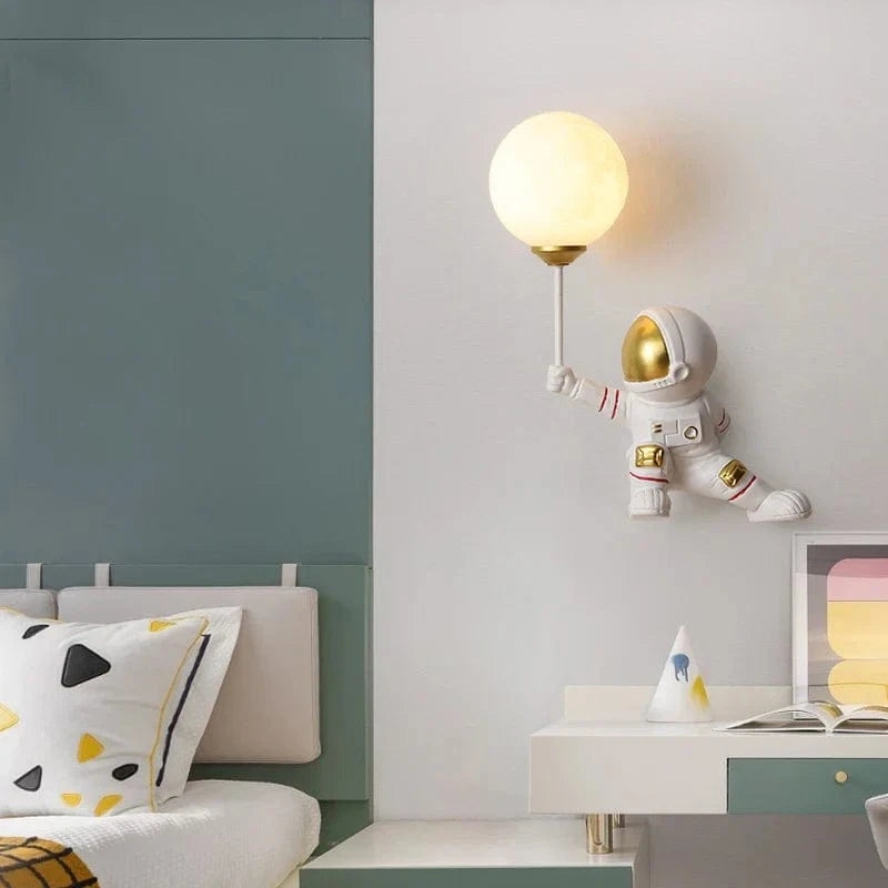 Applique murale en résine pour une chambre d'enfant enchantée | Marco Lucetti