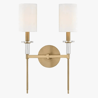 Applique murale en tissu nord-américain de style nordique postmoderne | Marco Lucetti