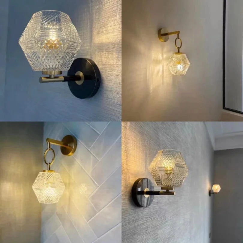 Applique murale en verre pour une ambiance élégante dans la chambre à coucher. | Marco Lucetti