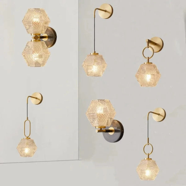 Applique murale en verre pour une ambiance élégante dans la chambre à coucher. | Marco Lucetti