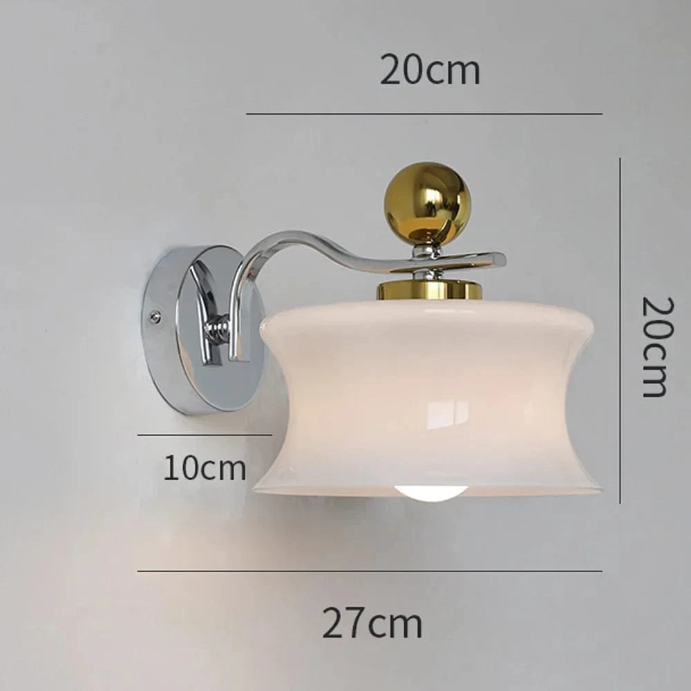 Applique murale en verre pour une ambiance salon et TV de qualité | Marco Lucetti B