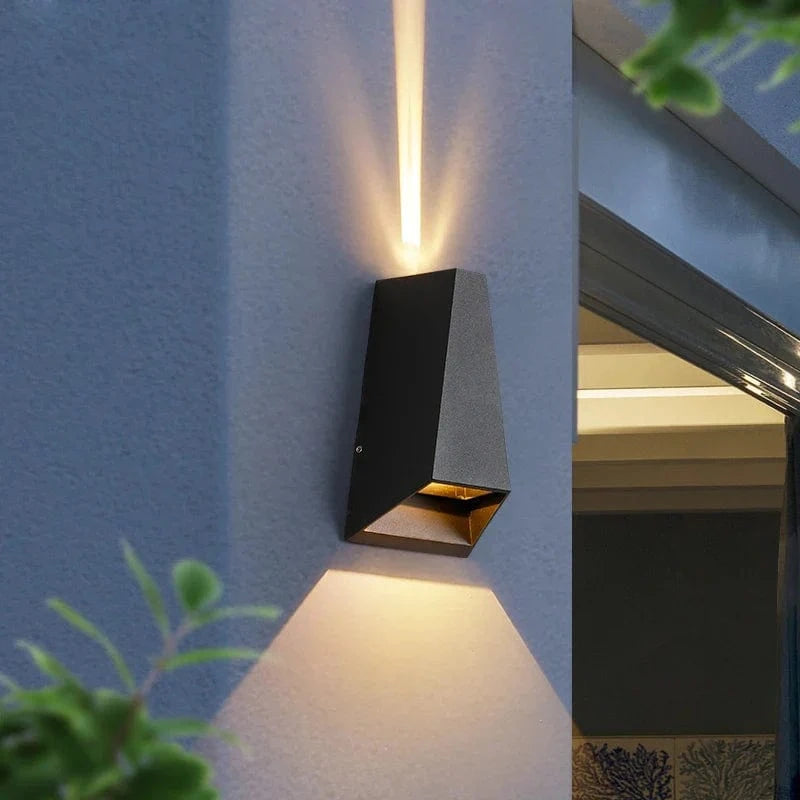 Applique Murale Étanche pour Eclairage Extérieur de Maison | Marco Lucetti
