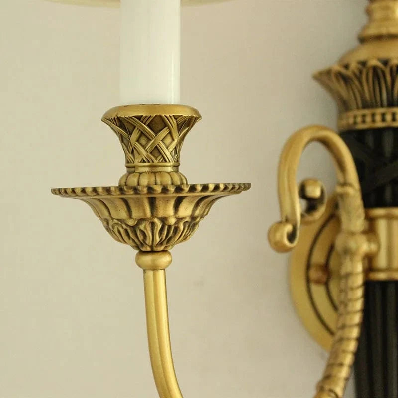 Applique murale européenne en cuivre pour villa invité TV allée | Marco Lucetti