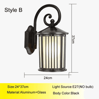 Applique murale extérieure étanche de style européen rétro pour jardin de villa | Marco Lucetti