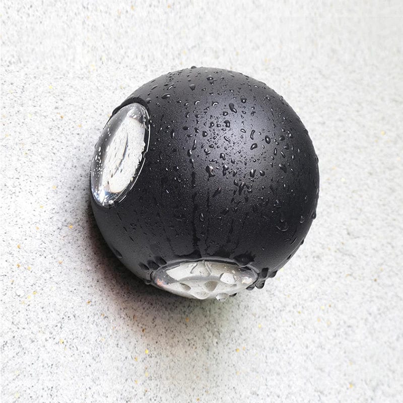 Applique murale extérieure LED moderne noir pour jardin | Marco Lucetti