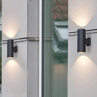 Applique murale géométrique en métal noir Mathurin | Marco Lucetti