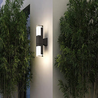 Applique murale géométrique en métal noir Mathurin | Marco Lucetti