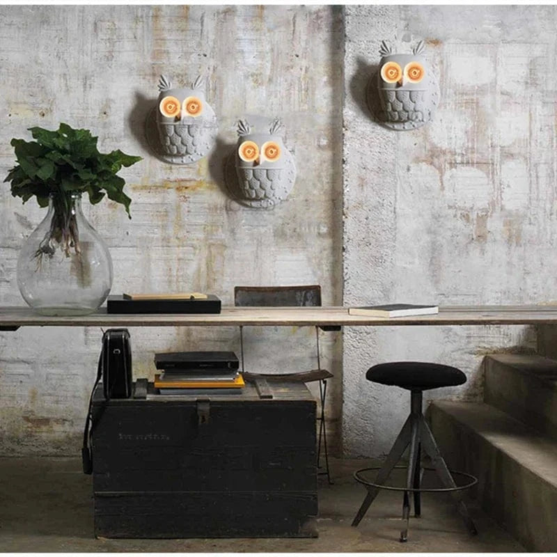 Applique murale hibou nordique en résine postmoderne | Marco Lucetti