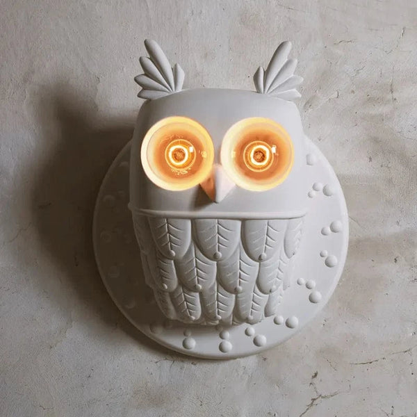 Applique murale hibou nordique en résine postmoderne | Marco Lucetti