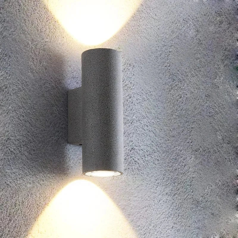 Applique murale industrielle en béton étanche avec double tête LED | Marco Lucetti