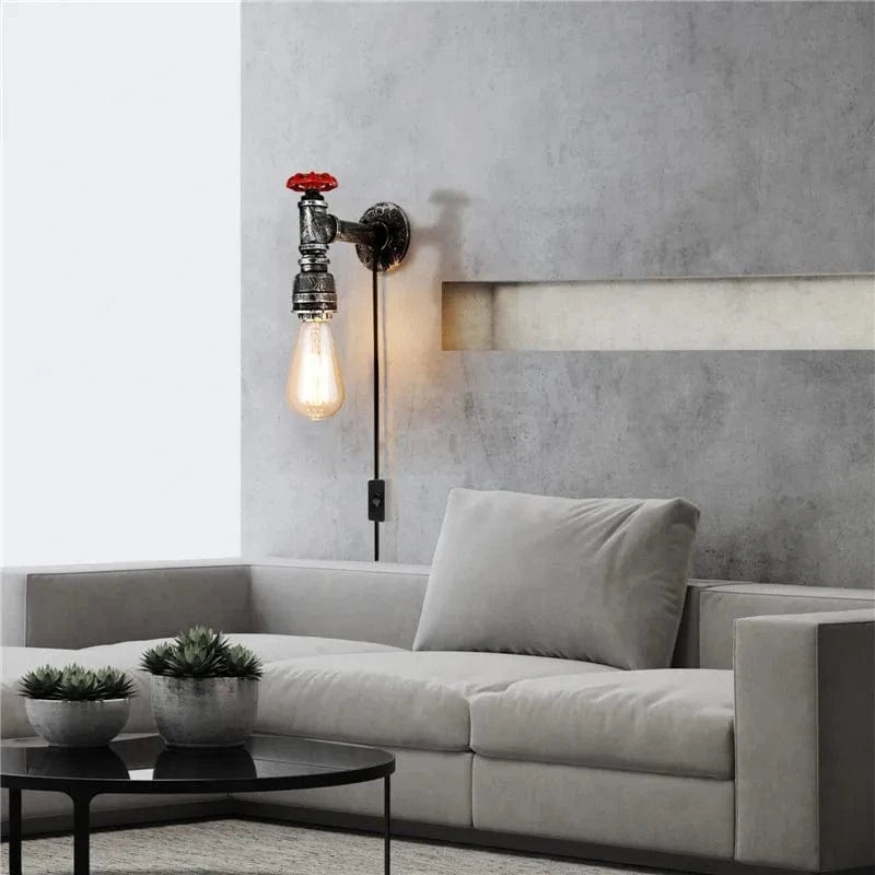 Applique murale industrielle rétro avec tuyau d'eau | Marco Lucetti