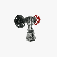 Applique murale industrielle vintage avec tuyau d'eau pour éclairage intérieur | Marco Lucetti