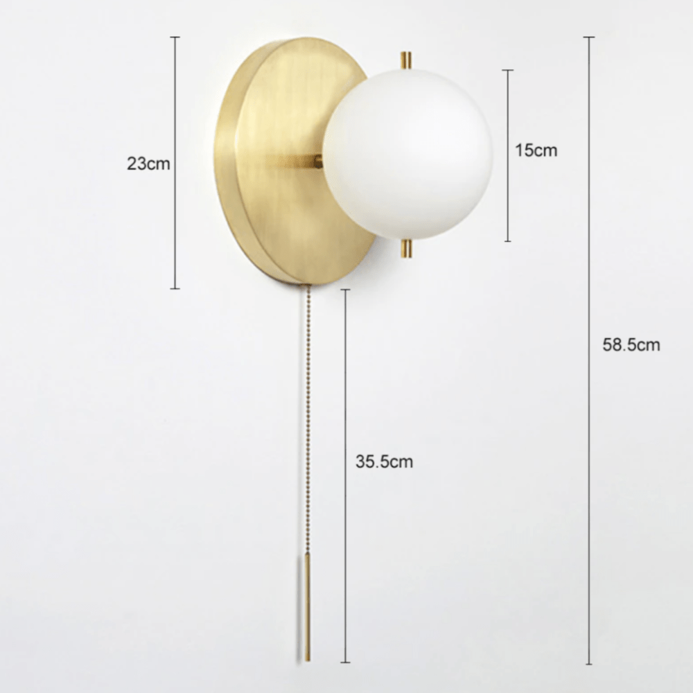 Applique murale Justyne avec globe en verre de luxe | Marco Lucetti