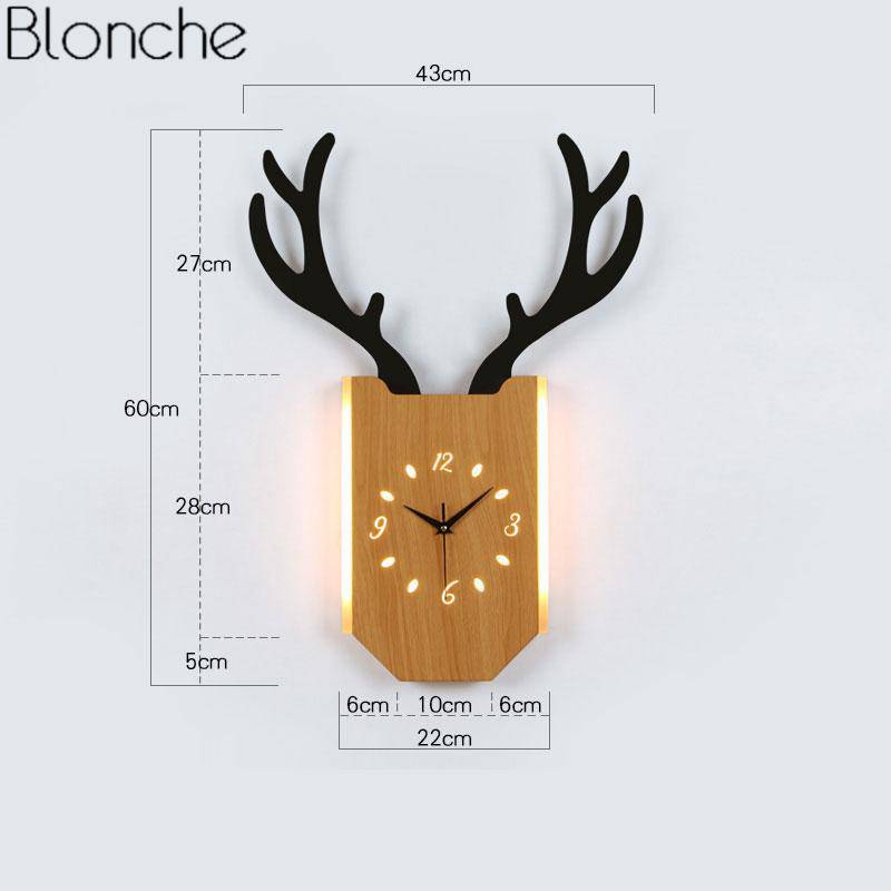 Applique murale LED avec horloge en forme de corne de cerf. | Marco Lucetti