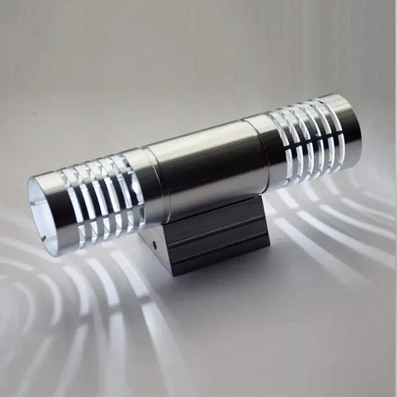 Applique murale LED cylindrique modernisée | Marco Lucetti