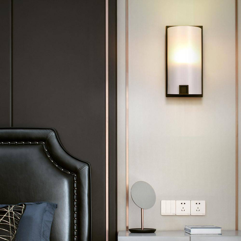 Applique murale LED demi-cylindre pour la chambre | Marco Lucetti