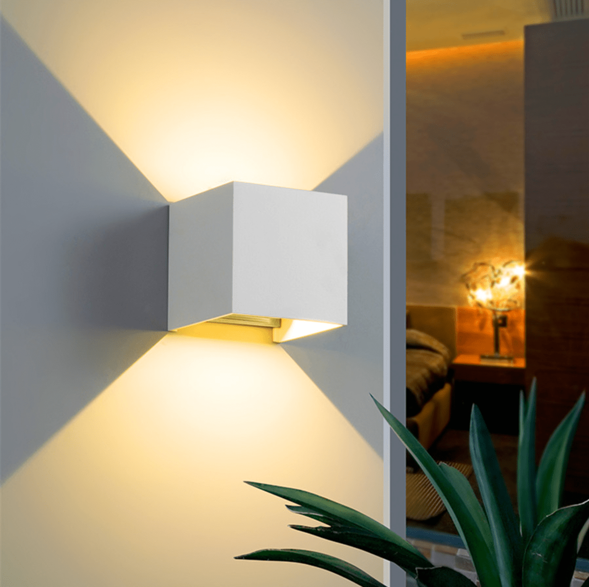 Applique murale LED design en cube - Disponible en noir, blanc ou gris | Marco Lucetti