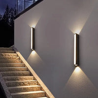 Applique murale LED design et étanche en aluminium pour extérieur | Marco Lucetti Blanc chaud / 18W 22CM