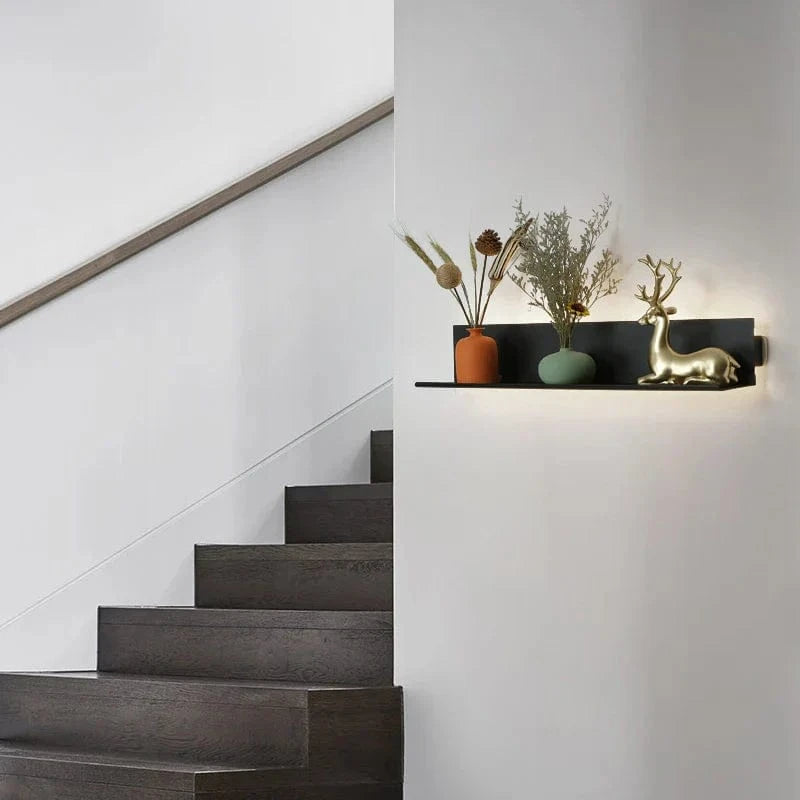 Applique murale LED design pour éclairage intérieur de salon, chevet, allée, balcon, étagère et couloir - Lustres de maison avec livraison directe | Marco Lucetti