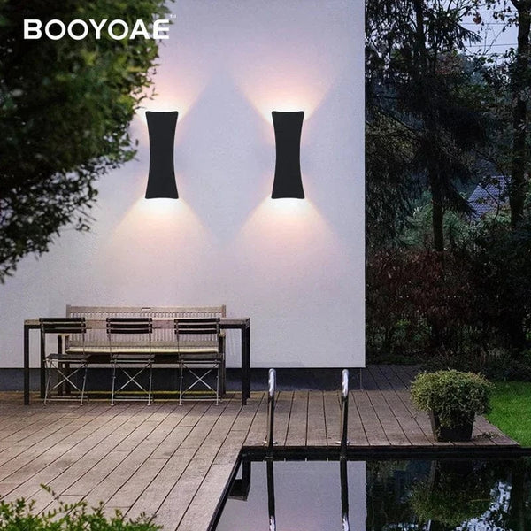 Applique murale LED design pour extérieur, idéale pour illuminer escalier, jardin, porche et terrasse | Marco Lucetti
