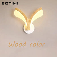 Applique murale LED en bois et métal blanc | Marco Lucetti