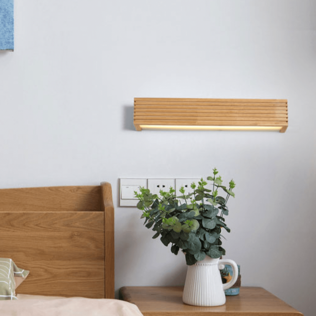 Applique murale LED en bois taillé Japan | Marco Lucetti