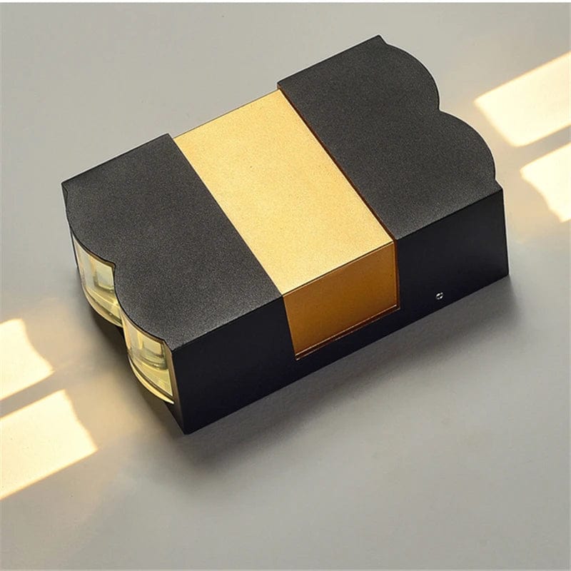 Applique murale LED extérieure imperméable pour jardin et paysage - Luminaé | Marco Lucetti