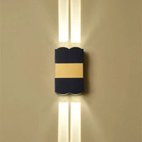 Applique murale LED extérieure imperméable pour jardin et paysage - Luminaé | Marco Lucetti