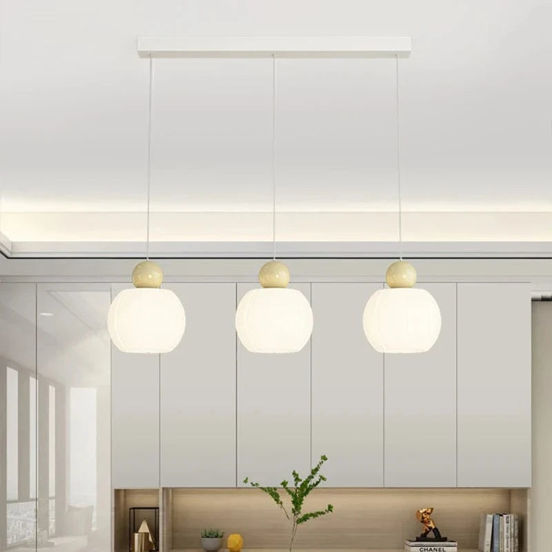 Applique Murale LED Fleur Avec Abat-Jour Pour Hôtel et Salon | Marco Lucetti