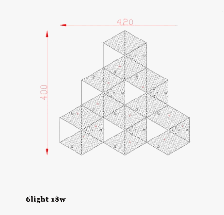 Applique murale LED "Honeycomb Glow" en acier inoxydable doré, pour une ambiance lumineuse postmoderne. | Marco Lucetti