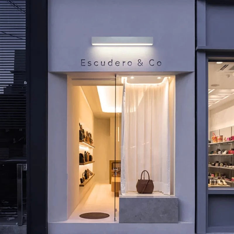 Applique murale LED imperméable d'extérieur pour jardin et garage - Luminex | Marco Lucetti