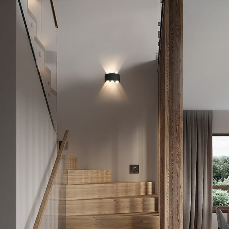 Applique murale LED industrielle courbée Davia | Marco Lucetti