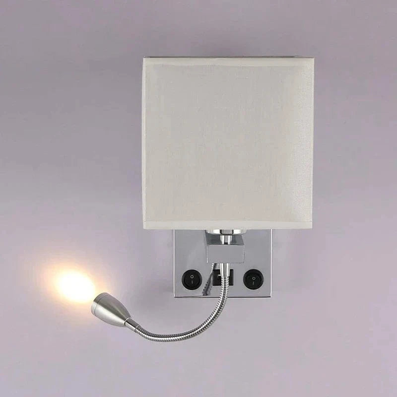 Applique murale LED moderne avec interrupteur USB - LuminoFit™ | Marco Lucetti