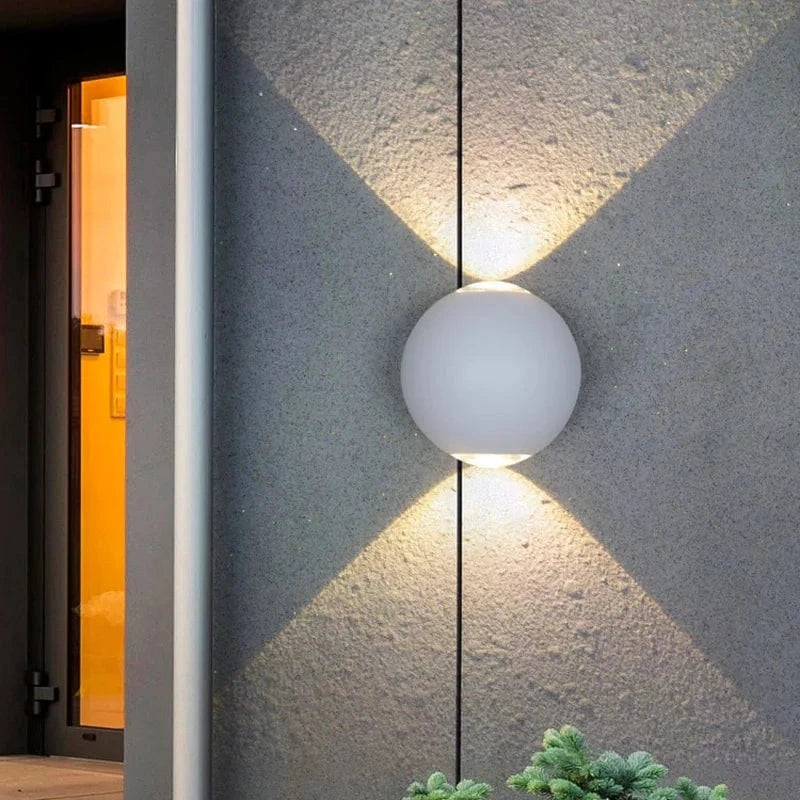 Applique murale LED moderne en aluminium pour un éclairage domiciliaire de qualité | Marco Lucetti