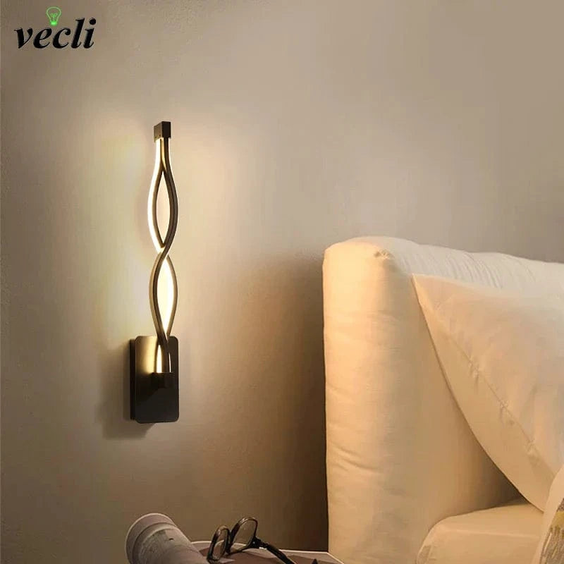 Applique Murale LED Moderne pour Lecture et Décoration - Style Impressionnant | Marco Lucetti