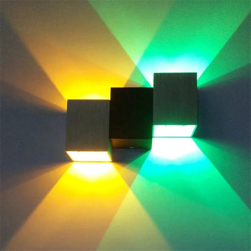 Applique murale LED moderne pour sublimer vos espaces intérieurs et extérieurs. | Marco Lucetti Feu jaune vert / 2w