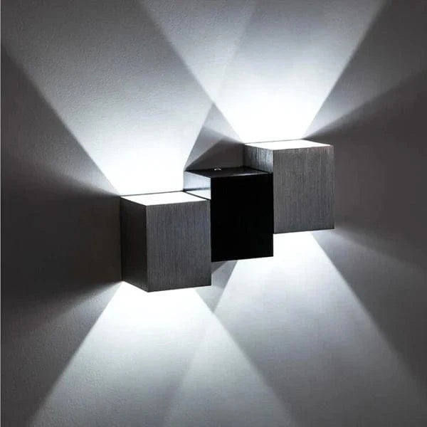 Applique murale LED moderne pour sublimer vos espaces intérieurs et extérieurs. | Marco Lucetti Lumière blanche / 2w