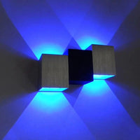Applique murale LED moderne pour sublimer vos espaces intérieurs et extérieurs. | Marco Lucetti Lumière bleue / 2w