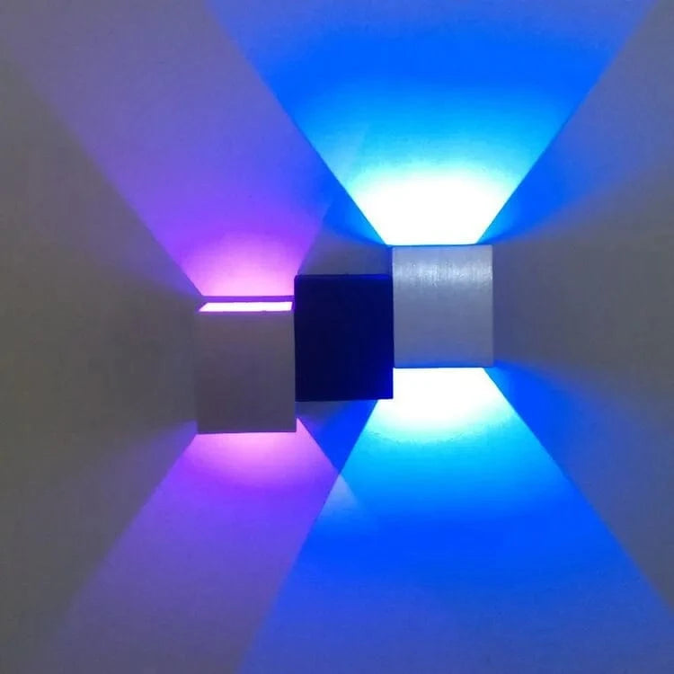 Applique murale LED moderne pour sublimer vos espaces intérieurs et extérieurs. | Marco Lucetti Lumière bleue rose / 2w