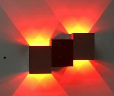 Applique murale LED moderne pour sublimer vos espaces intérieurs et extérieurs. | Marco Lucetti Lumière rouge / 2w