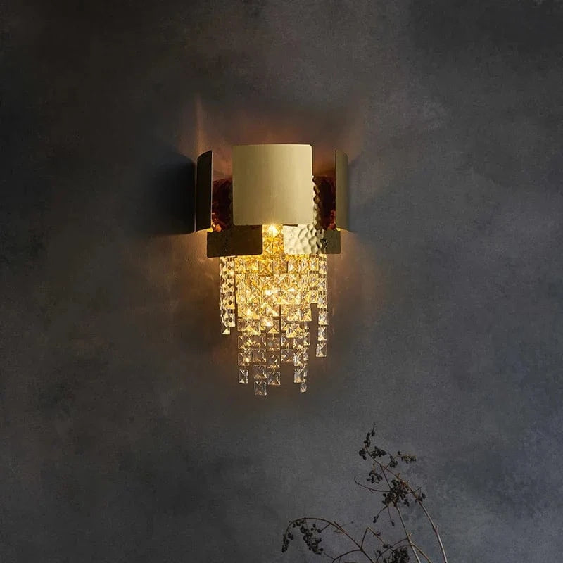 Applique murale LED NAVIMC moderne en cristal pour chevet et salon | Marco Lucetti