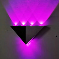 Applique Murale LED Noir et Argent à Double Têtes - Éclairage Haut vers Bas - Intérieur Chambre ou Salon | Marco Lucetti Violet