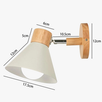 Applique murale LED nordique en bois - Élégance moderne