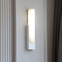 Applique murale LED nordique pour une déco lumineuse. | Marco Lucetti