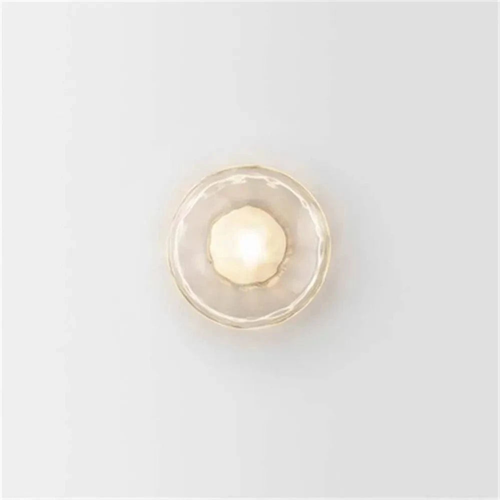 Applique murale LED ronde en verre coloré au design post-moderne - LuminOva | Marco Lucetti