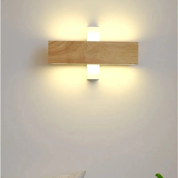 Applique murale LED rotative en bois design | Marco Lucetti