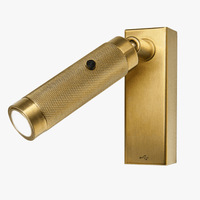 Applique murale LED Smart avec port USB et interrupteur ajustable | Marco Lucetti