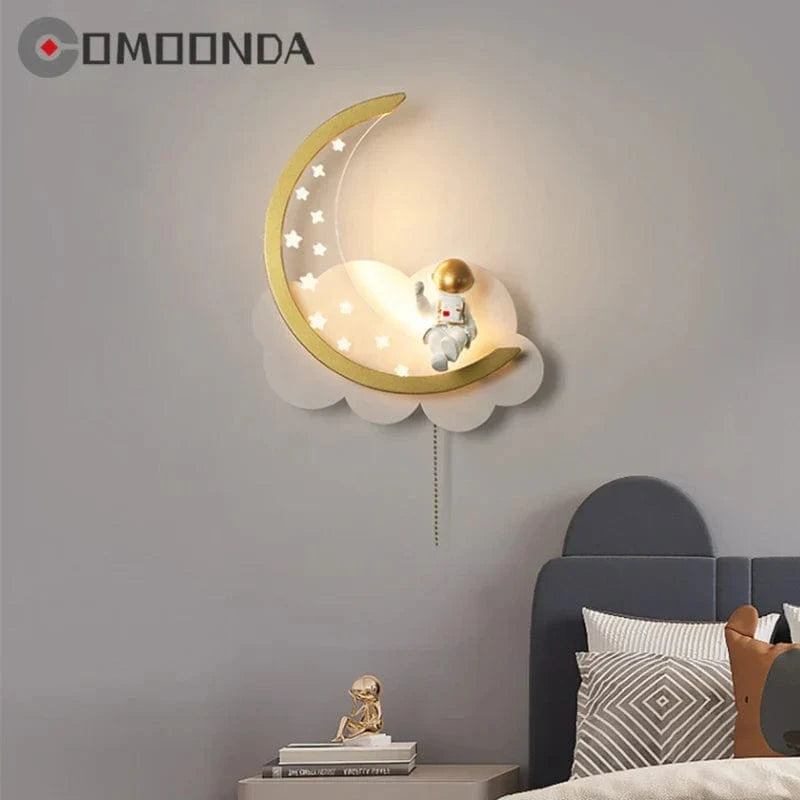 Applique murale Luna Glow : moderne forme de lune avec veilleuse LED | Marco Lucetti
