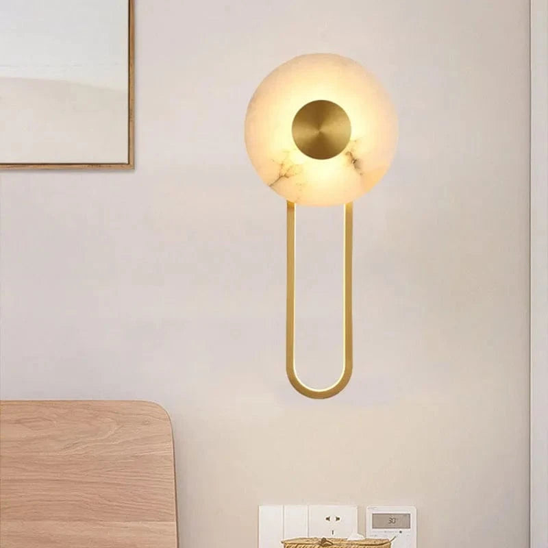 Applique Murale Luxe en Marbre Naturel et Laiton pour Hôtellerie et Restauration | Marco Lucetti Lumière chaude